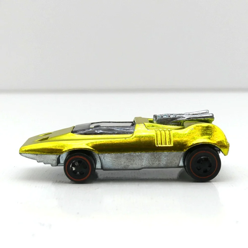 1969 Hot Wheels Peeping Bomb Redline Gold USA Original Vintage Die-Cast Car